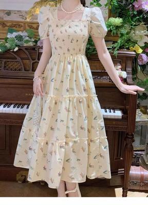 [Original Workmanship] Gentle Wind French Square Collar Floral Dress Women's Summer Annual Temperament Vacation Dress Long