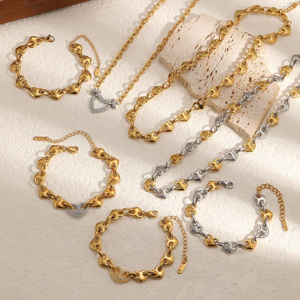 18K Gold Plate Stainless Steel Bracelet Trendy Classic Heart Pig Nose Buckle Bracelet Necklace Jewelry Set 18k Gold Vacuum Chain
