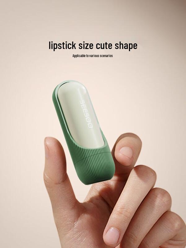 SEESOO 2-in-1 Nail Clipper and Ear Spoon Set