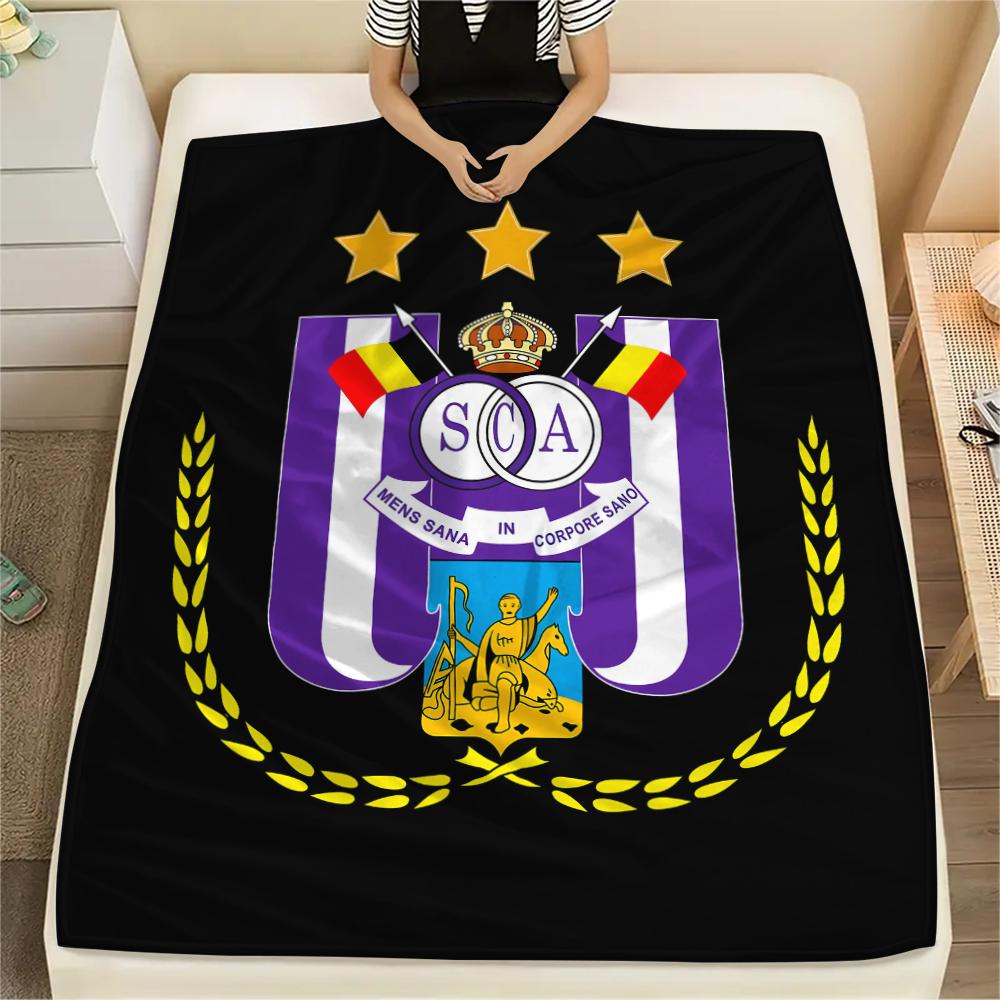 1 ks Flanelová deka s potiskem Royal Sporting Club Anderlecht, Vysoce kvalitní, Pro všechna roční období, Domácí dekorace, Teplo a pohodlí, Ideální jako vánoční dárky