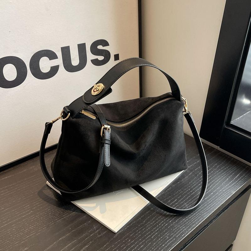 Xiaole Shangpin's new women's bag matte lazy wind soft surface commuter tote bag single shoulder oblique portable women's bag