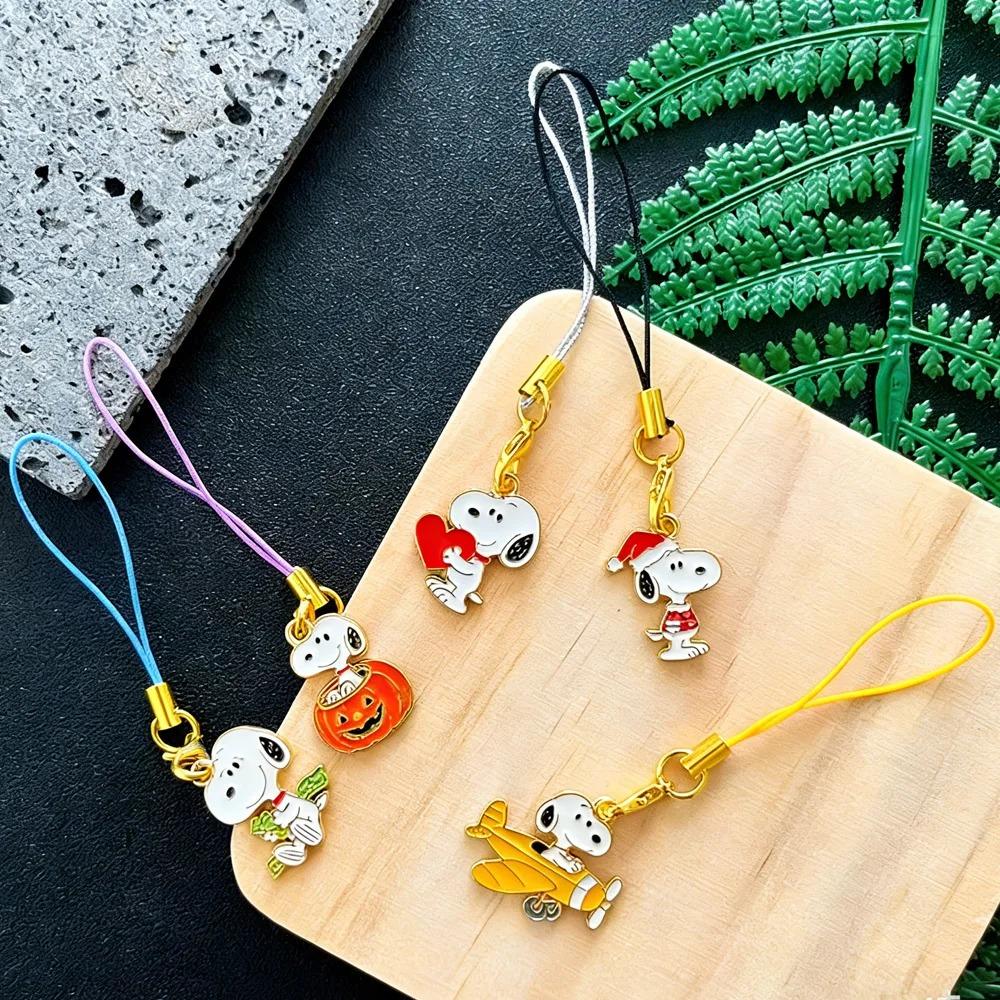 5Pcs Kawaii Snoopy Cartoon Phone Chain Key Lanyard Schoolbag Charm Pendant Bag Keychain Jewelry Gift For Girls And Kids
