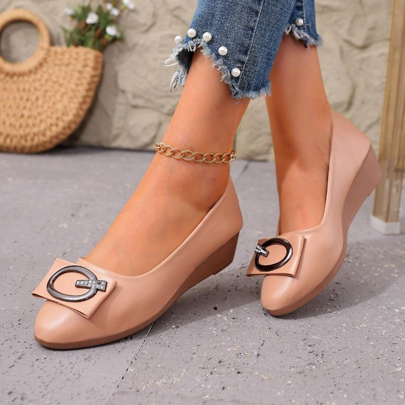 Mocasines de Confort para Conducir de Ancho Ancho para Mujer - Planos Deslizantes de Piel Suave con Tacón de Cuña Bajo, Soporte para el Arco, Zapatos Casuales para Mujeres Maduras