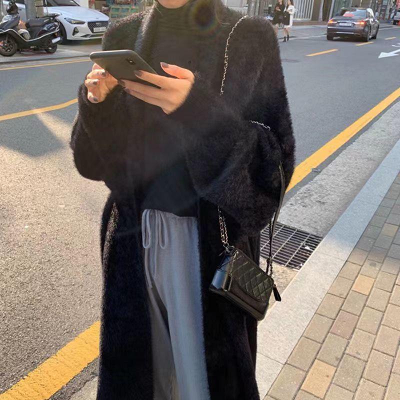 

Imitation mink velvet temperament long over-the-knee sweater cardigan women s autumn and winter new lazy wind loose knitted jacket average size чорний