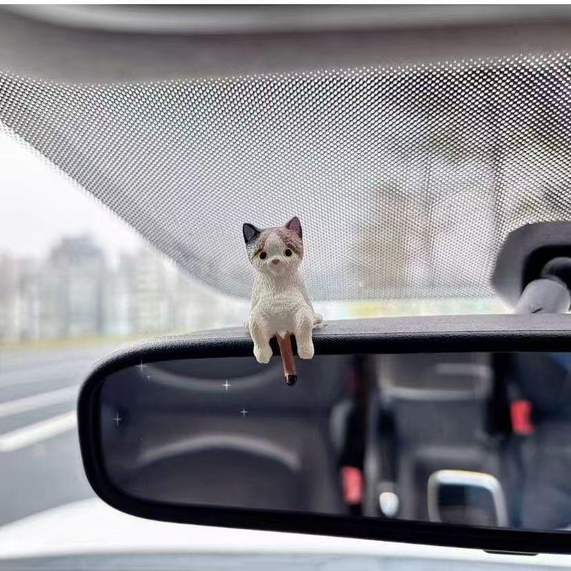 Adorable Sleepy Kitten Car Ornament - Central Control Display Decoration