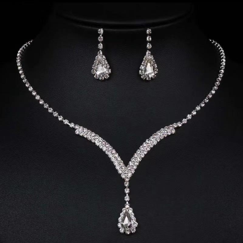 Water Drop Inlaid Rhinestone Earrings Necklace Set Light Luxury Fashion Pendant Necklaces Wedding Bride Jewelry Sets for Women