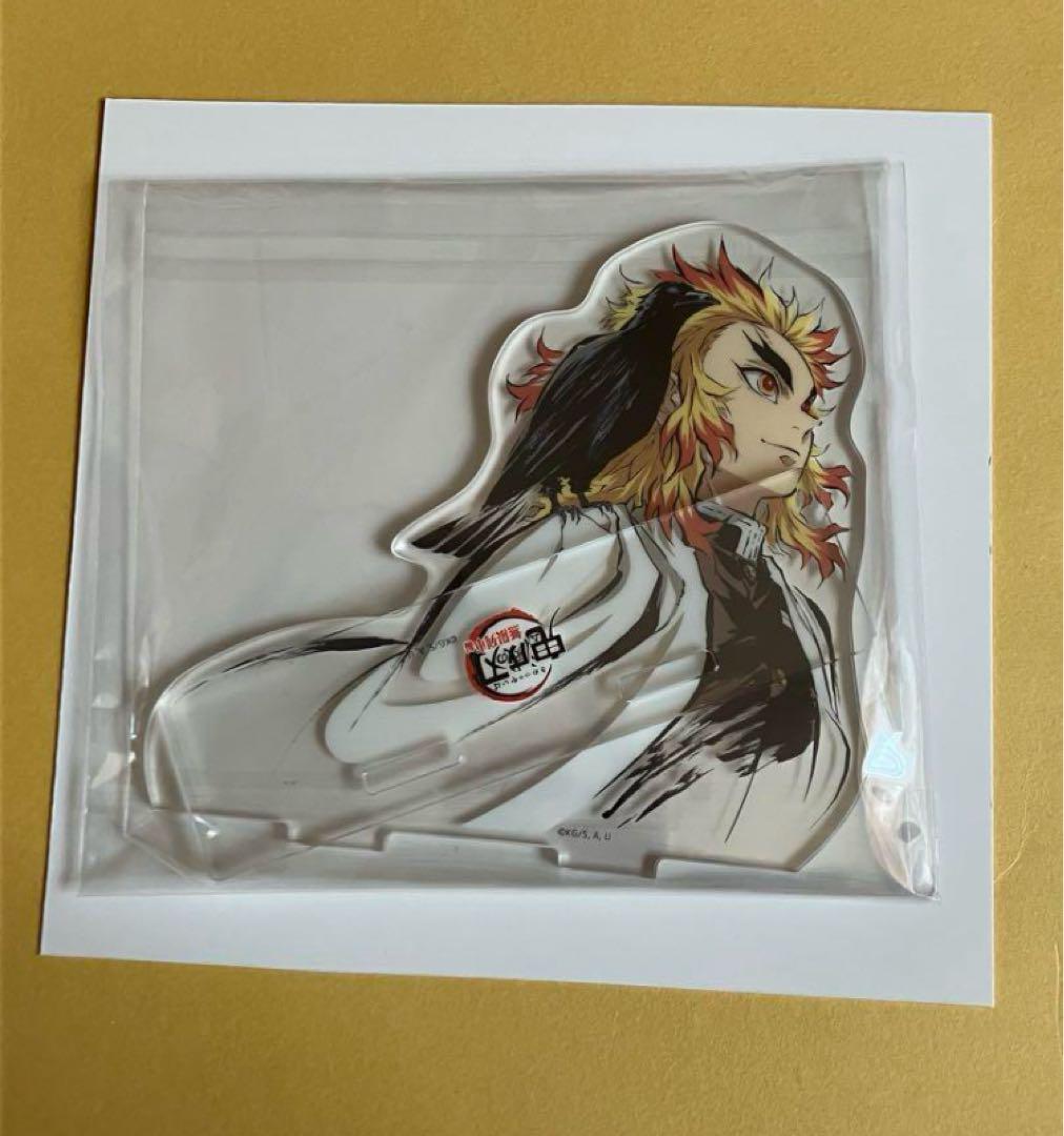 

[ИСПОЛЬЗОВАН] Убийца демонов: Kimetsu no Yaiba Ренгоку Кёдзюро Интерлюдия Артбук Акриловая подставка Делюкс издание Продается отдельно