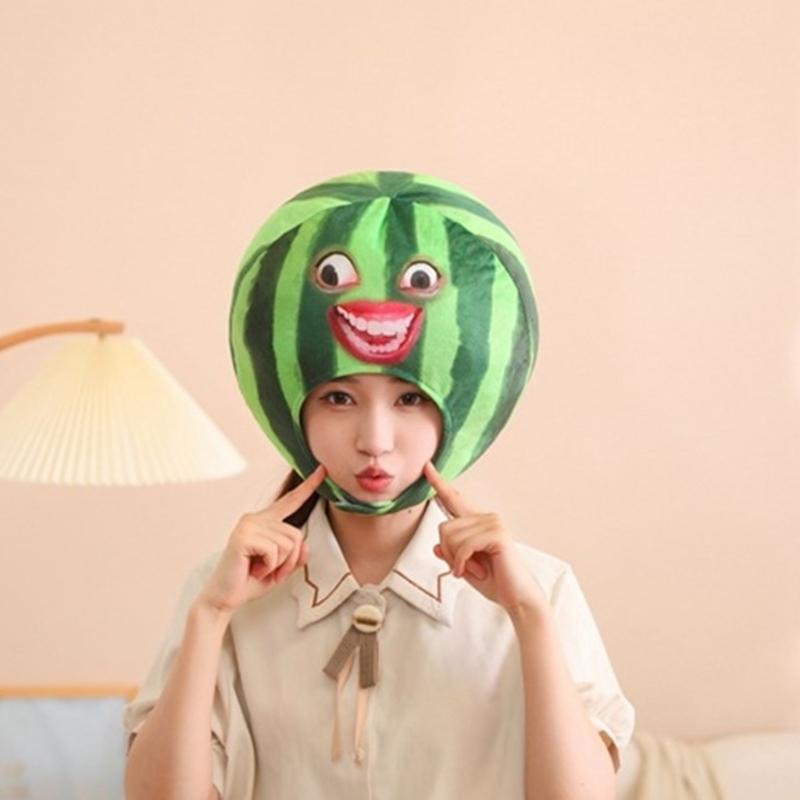 Divertente Cappello a Forma di Anguria per Carnevali Festa Costume Cosplay Evento Morbido Peluche Copricapo Scherzo Per Adulto