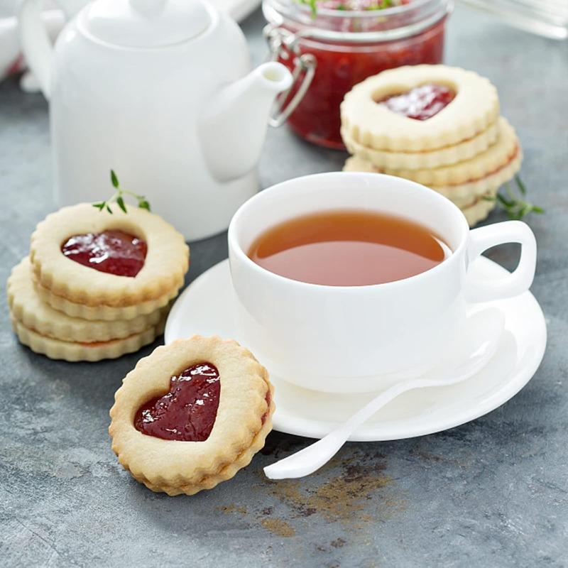 9pcs/set Stainless Steel Easter Cookie Mold Jam Hollowed Out Flip Sugar Cookies Christmas Cutting Mold Baking Tools