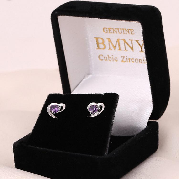 Korean Heart-Shaped Stud Earrings: Cute, Small Heart Design