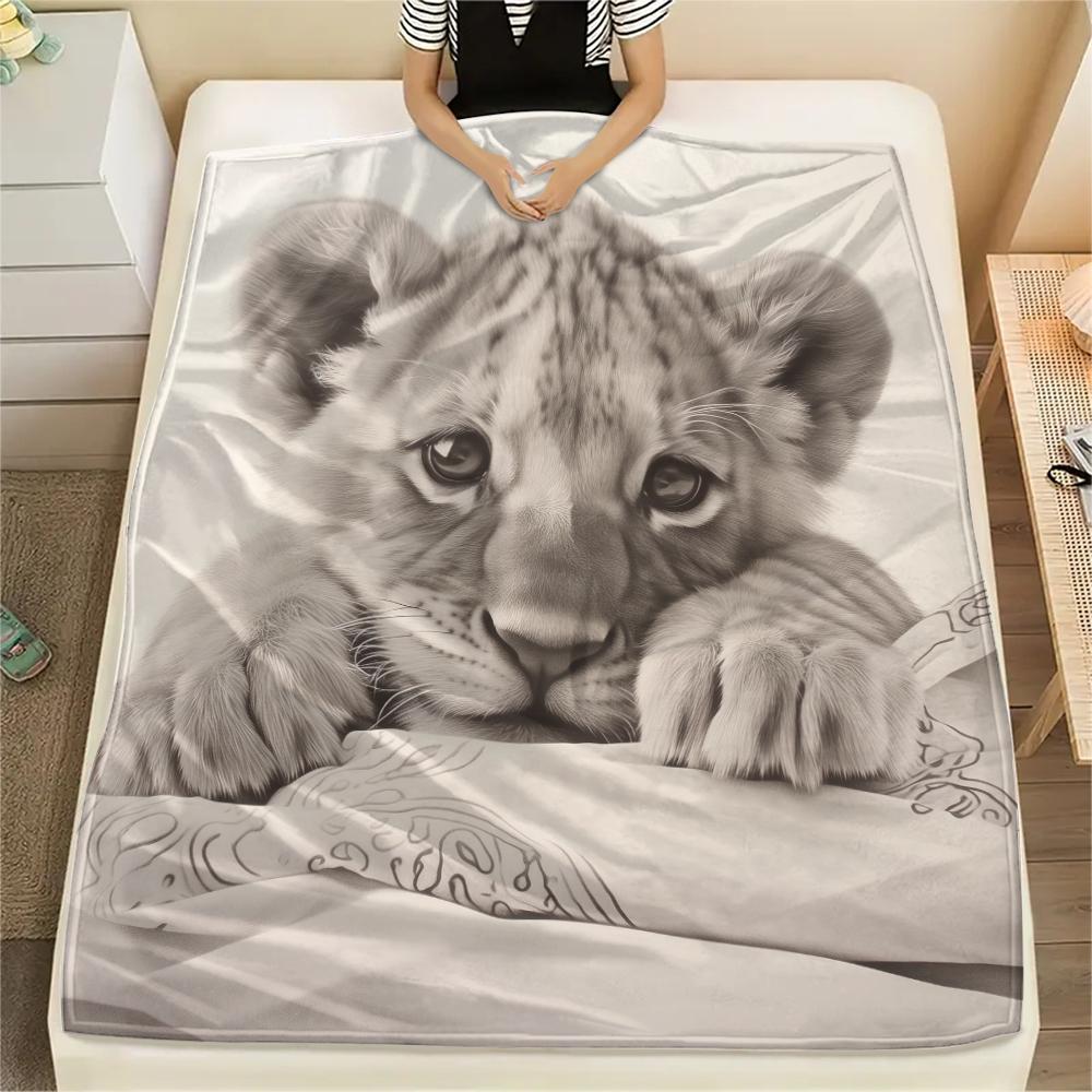 Cute Jaguar Print Flannel Blanket, High quality Comfortable for All Seasons, Home Decor, Warmth and Comfort, Perfect for Christmas Gifts
