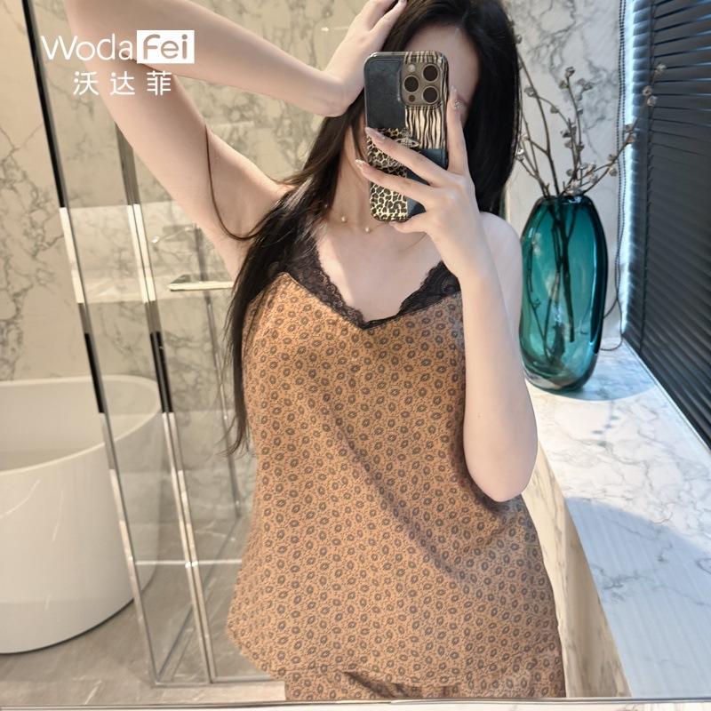 Maillard lace satin pajamas women's summer with chest pads, suspenders, shorts, loungewear set, sexy thin pajamas