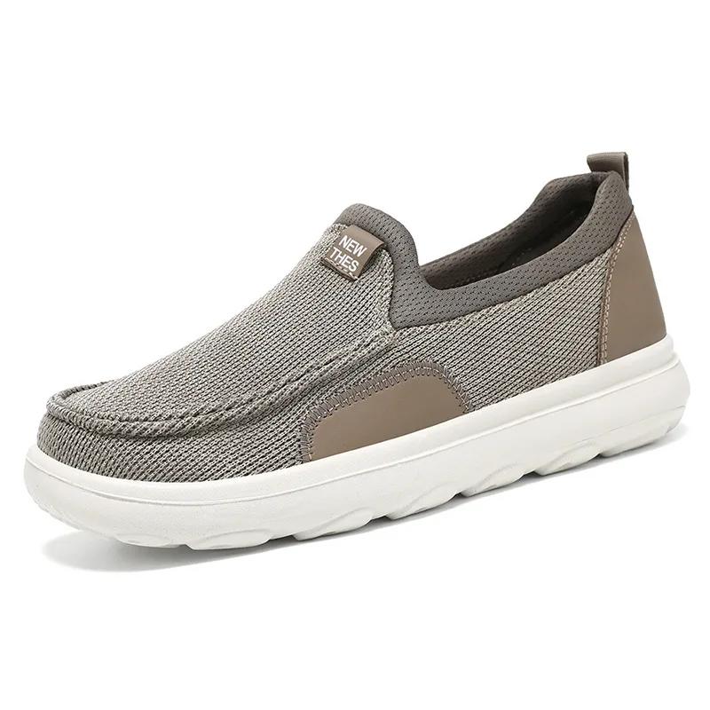 Fashion Couple Shoes Breathable Casual Cloth Shoes Soft Soled Comfortable Anti Slip Sneakers Fashion Elderly Lightweight Walking Shoes