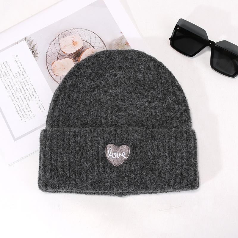 Women's Autumn and Winter New Face Showing Small Wool Hat Encore Red and White Warm and Simple Love Embroidery Knitted Hat