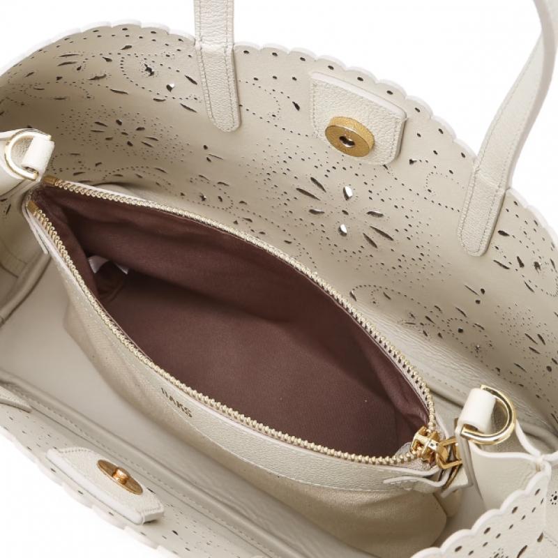 Daks Ivory Cowhide FLower Punching Tote Bag L Dcba6e586iv