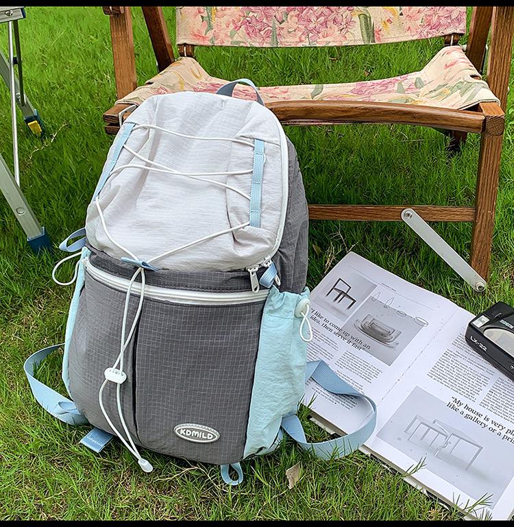 Color Block Outdoor Backpack Lightweight Retro Travel Bag for Hiking, Mountaineering, Picnic, and School - Women's Small Backpack