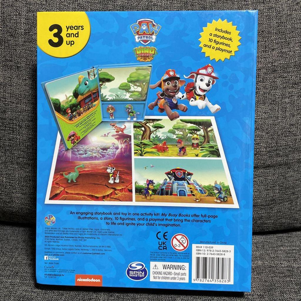 [USED] Paw Patrol My Busy Book with 10 Figures