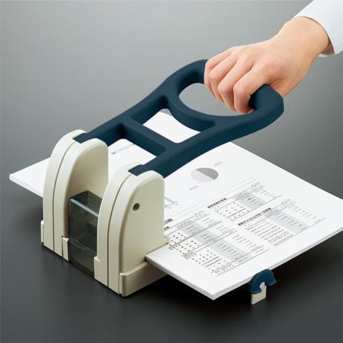 KOKUYO Hole Punch 2 Holes Strong Large 70 Pieces PN-33