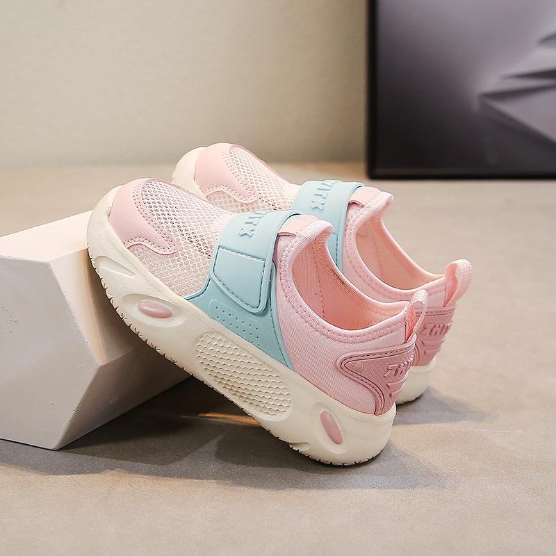 

Обувь для мальчиков на одной педали, легкая, с мягкой подошвой, весна 2025, одинарная сетка, дышащая, для двух учеников, обувь для девочек, студенческая обувь, эластичная 26-31 hand 6 pairs