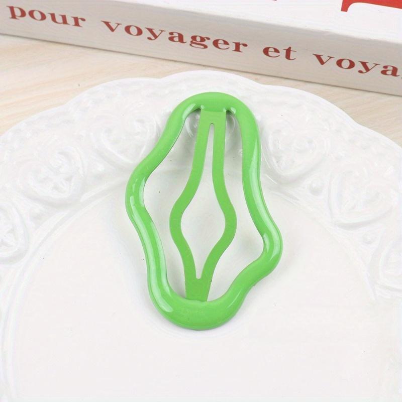 1 PCS Wave - Shaped Hair Clips Set - Minimalist & Chic Hair Accessories for Women  Assorted Colors, Perfect for Securing Bangs