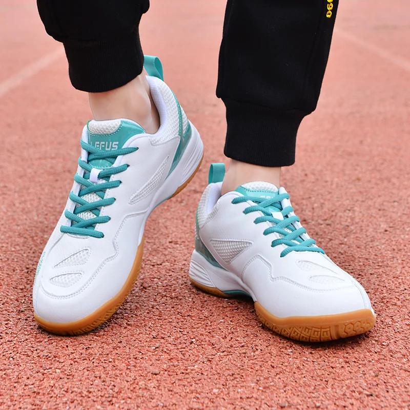 New Badminton Shoes Men Breathable Badminton Sneakers for Men Size 36-46 Volleyball Shoes Ladies Tennis Sneakers