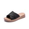 Leather soft-soled mother shoes sandals flat-soled middle-aged women's shoes non-slip comfortable shoes middle-aged and elderly summer 2024 new models