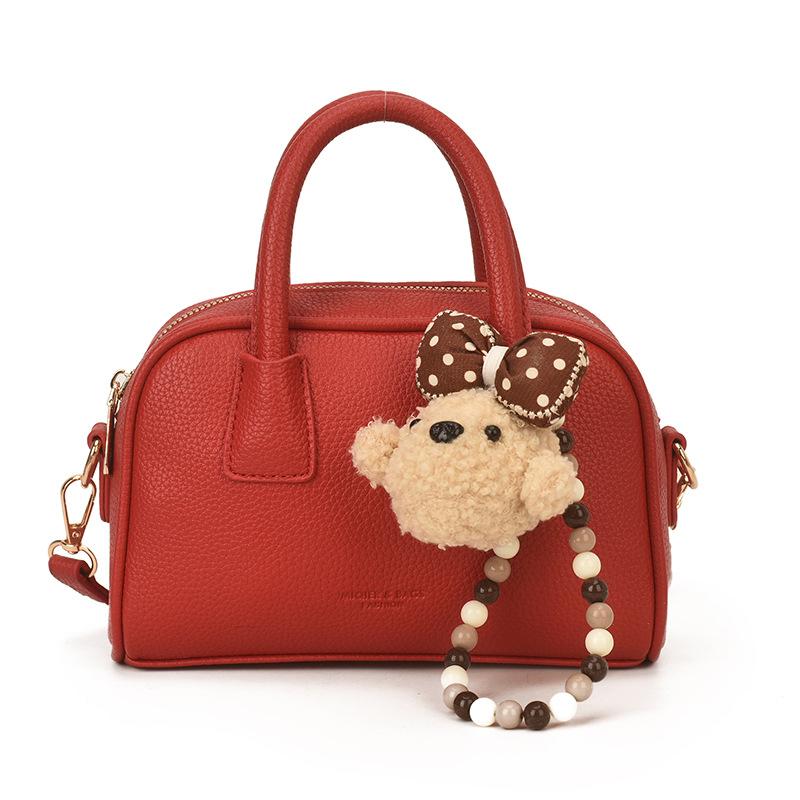 Han Niche Fashion Portable Boston Bag Women's 2026 Spring New Light Luxury Shoulder Messenger Bag
