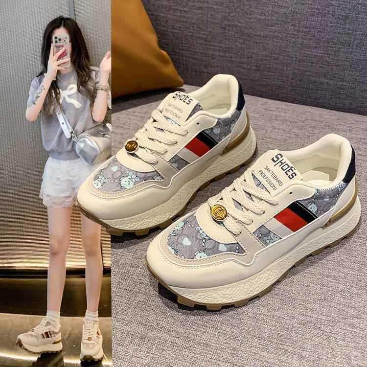 

Thick-soled dad shoes mesh rubber non-slip presbyopia sneakers soft sole 35