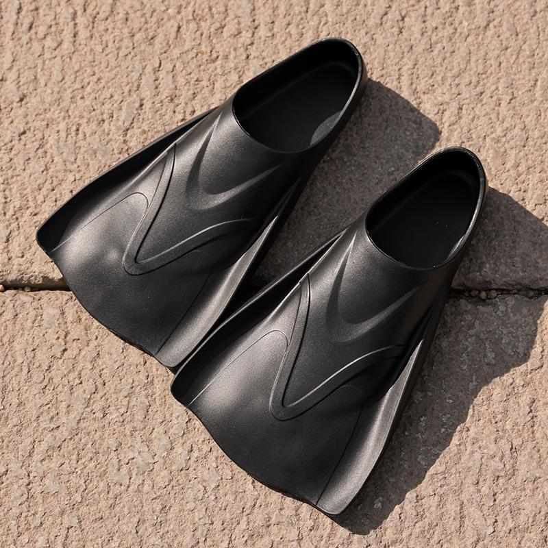 New Men's and Women's Freestyle Special Swim Fins Adult Professional Training Equipment Short Fins Breaststroke Duck Foot Board