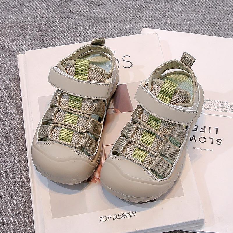 Students Casual Sandals Toes Capped Anti-kicked Kids Sports Shoes Hollowed-out 2025 Summer New Boys Girls Tennis Shoes Non-slip