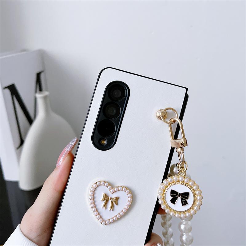 Roztomilý Pearl Love Heart Chain přívěsek Pouzdro na telefon pro Samsung Galaxy Z Fold 4 3 5 Kryt Kožený pant Ochranná pouzdra pro Samsung Z Flip 3 Z flip 4 5