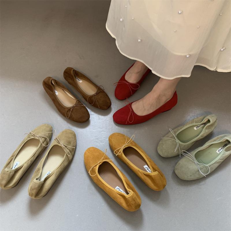 Low heel French small red single shoes women's shoes 2025 spring bow retro with skirt ballet grandma shoes