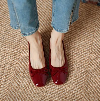 Scarpe Piatte Balletto Rosse con Fiocco Primavera 2024 per Donna – Pelle Verniciata, Suola Morbida, Perfette per Matrimoni