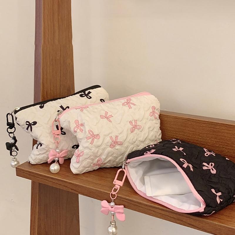 Cosmetic Bag Large Capacity Toiletry Bag Aesthetic Cosmetic Organizers Bows Makeup Bag Skincare Organisers for Women