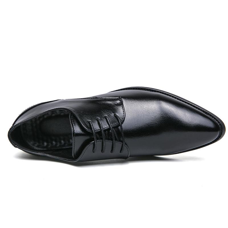 Britain New Men Pointed Black Brown Lace Up Casual Dress Homecoming Shoes Male Formal Wedding Oxfords Footwear