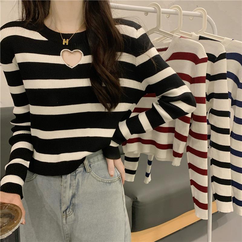 Striped Knitted Sweater Women's Thin Sweater Autumn 2025 New Crew Neck