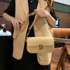 Damen Kleine Quadratische Echtleder Tasche unter dem Arm - Leichte Sommer Tasche für den Körper und Vielseitige Einzel-Schultertasche