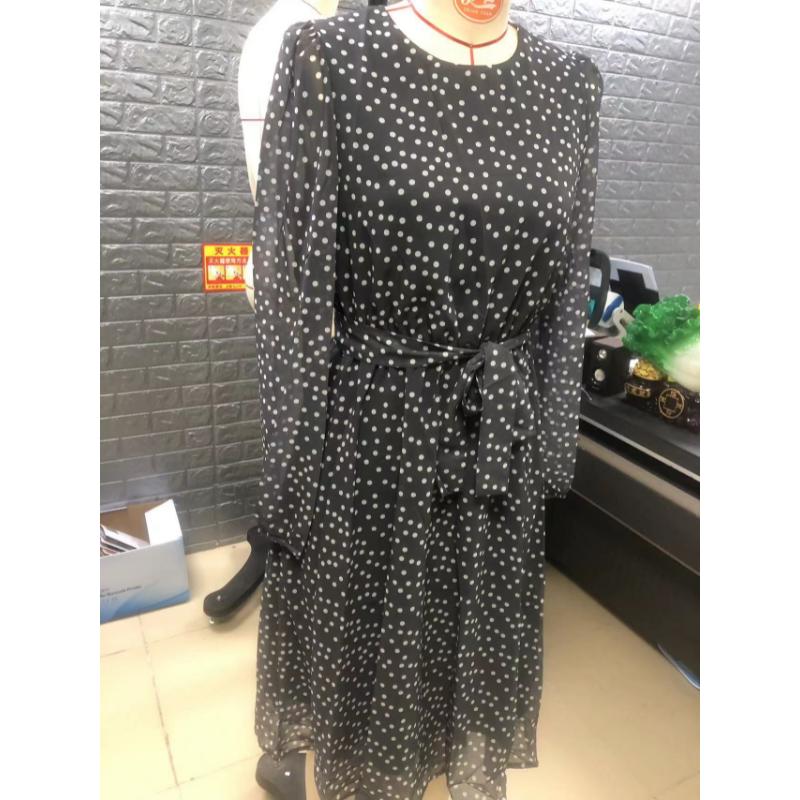 Damen Frühling Sommer Gepunktetes Chiffon Midi-Kleid Rundhalsausschnitt Langarm Bindegürtel A-Linie Fließendes Freizeitkleid für Büro Alltag Urlaub Party
