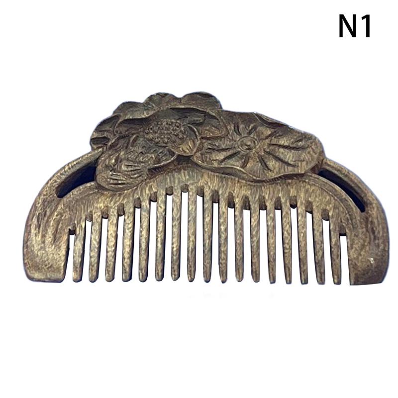 Naturlige sandeltrekammer Massivt tre Utsøkt utskjæring Lotus-kam Antistatisk skjeggkam Håndverk Hårstyling Gave's gave