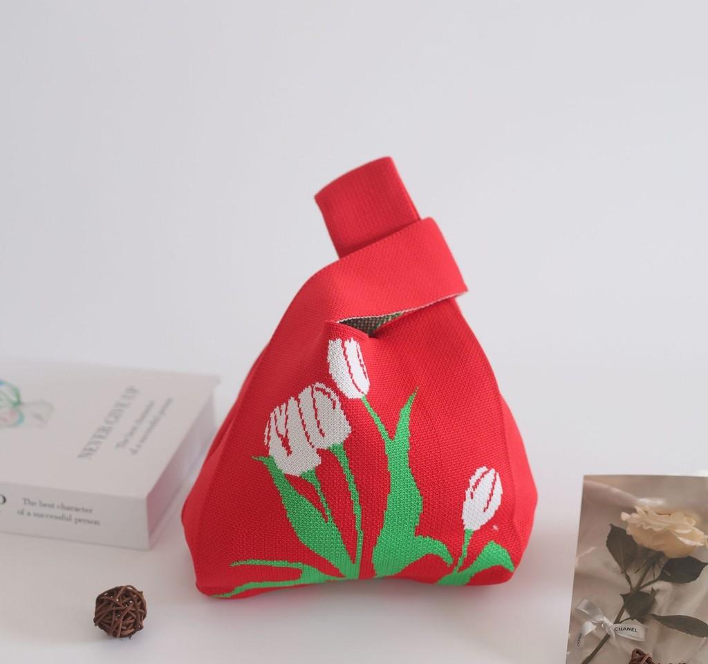 Trendy Knit Bucket Bag For Women Soft And Spacious Tote Bag With Eye-catching Patterns Ideal For Daily Wear And Gifts