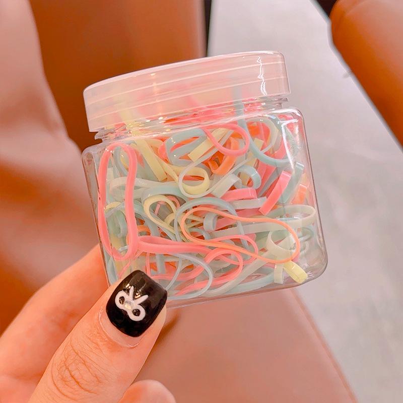 Jarred Rubber Hair Bands: No-Damage, Strong, and Unbreakable Hair Ties