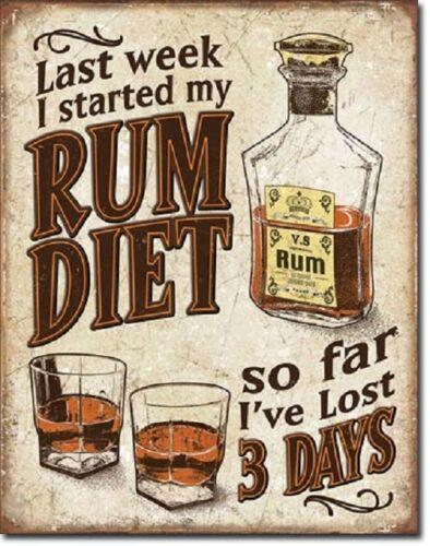 

Rum Diet So Far Lost 3 Days Liquor Funny Humor Wall Bar Pub Decor Metal Tin SignAluminum 20x30cm（7.8x11.8inch）