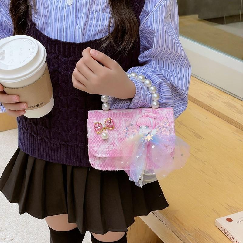 Stylish Charming And Handbag For Girls Featuring Princess Theme And Bow Adorable