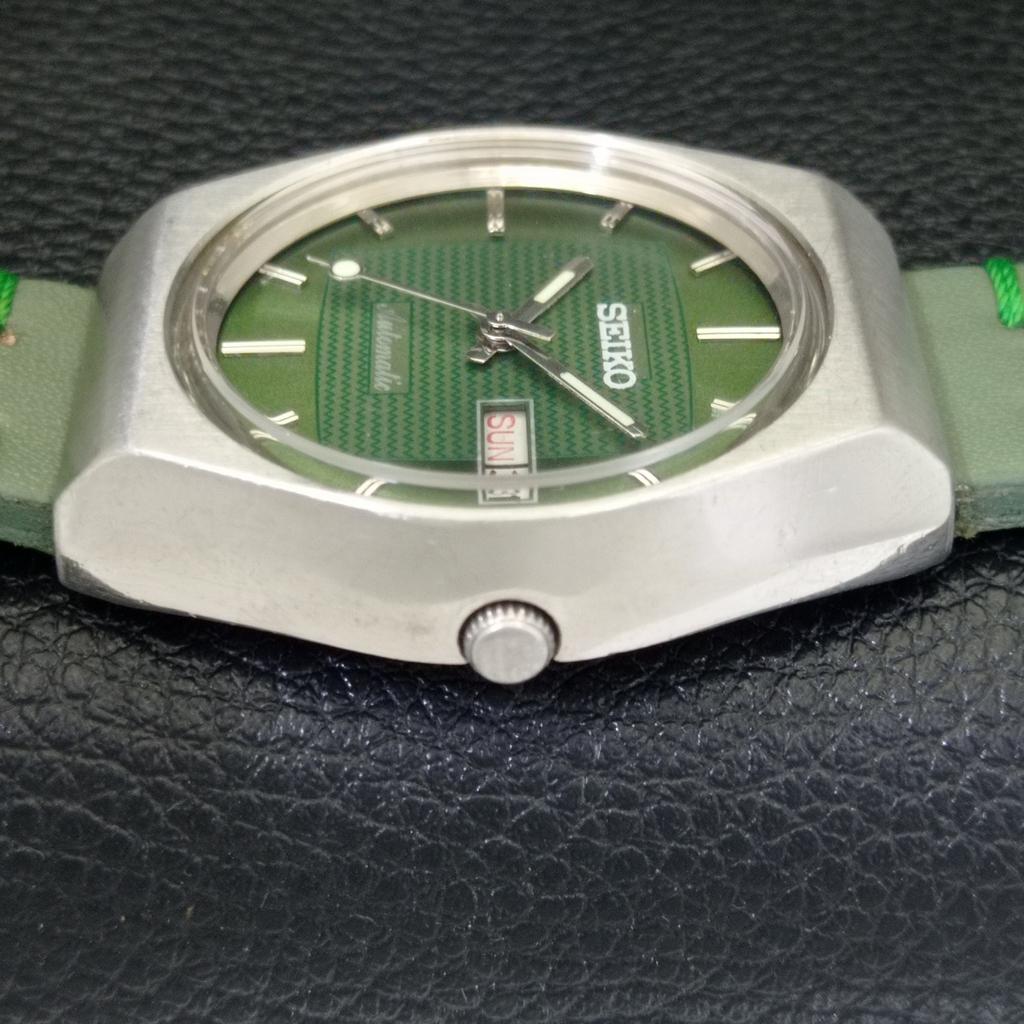 Seiko AUTOMATIC 6309A VINTAGE JAPAN MENS GREEN COLOR DIAL WATCH A701429-5 R206b-a701429