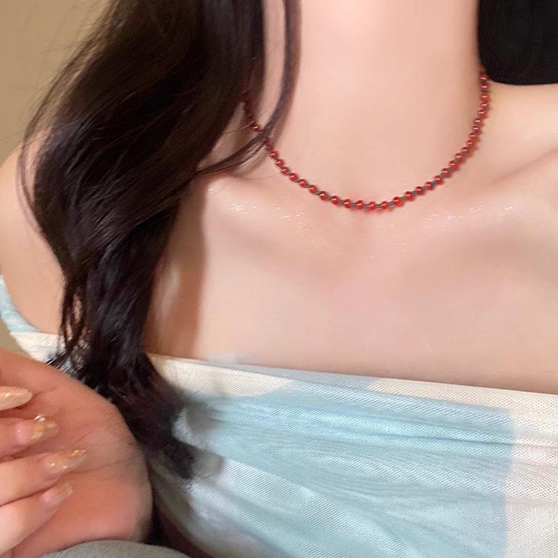 Red Beaded Necklace Women's Retro Atmosphere Versatile Collarbone Chain Summer Niche Design Neck Chain