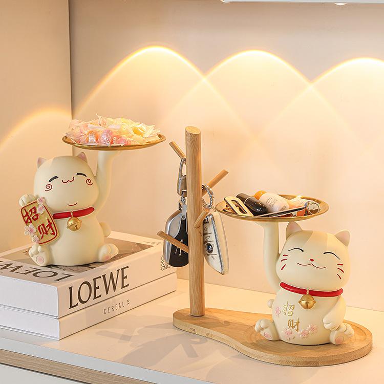 Cat-Shaped Snack and Fruit Tray - Light Luxury Ornament for Desk or Bar