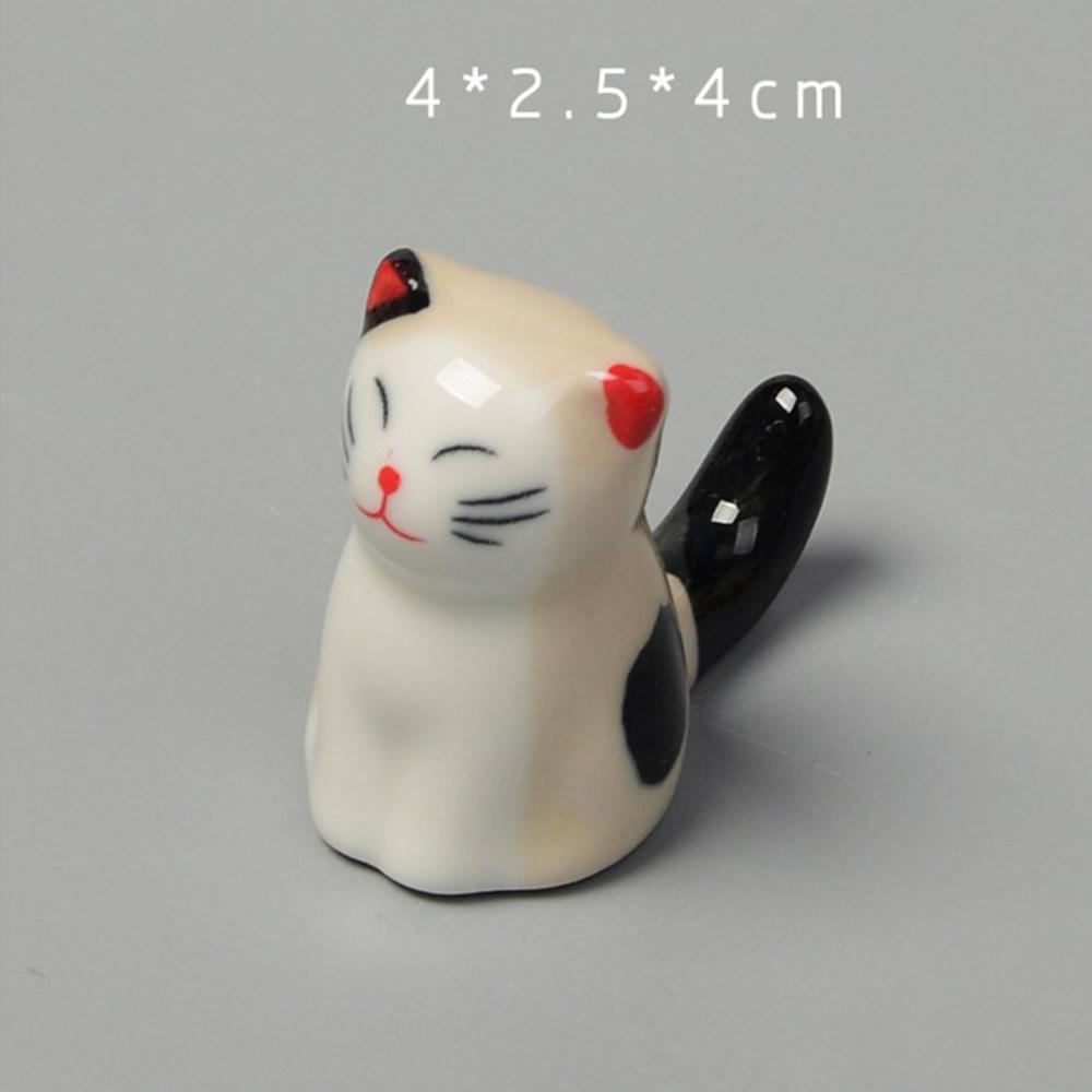 1 Pcs Cute Cat Shape Ceramic Chopsticks Holder Stand Chopstick Rack Spoon Stand Pillow Japanese Style Kitchen Tableware Tools