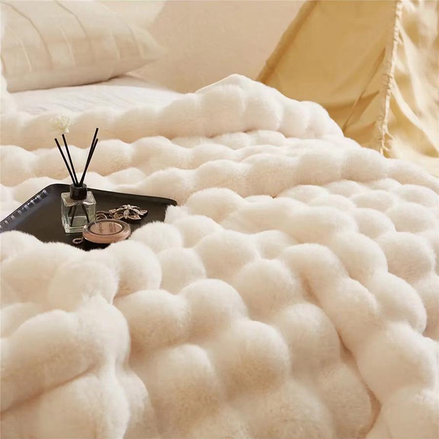 Luxurious Double-Layer Rabbit Fur Blanket: Otter-Soft Plush, Versatile Sofa Throw
