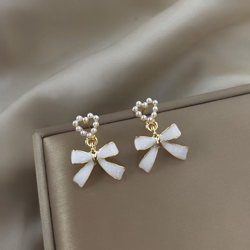 Cute Sweet Mini Beads Heart Enamel Oil Bow Drop Earrings for Women Wedding Party Romantic Elegant Fashion Jewelry Girls Gift