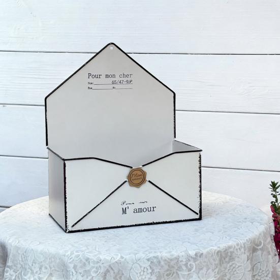 Wall Mounted Planter Envelope Shape Wall Planter Box Retro Iron Planter with Drainage Hole for Indoor Outdoor Garden Balcony